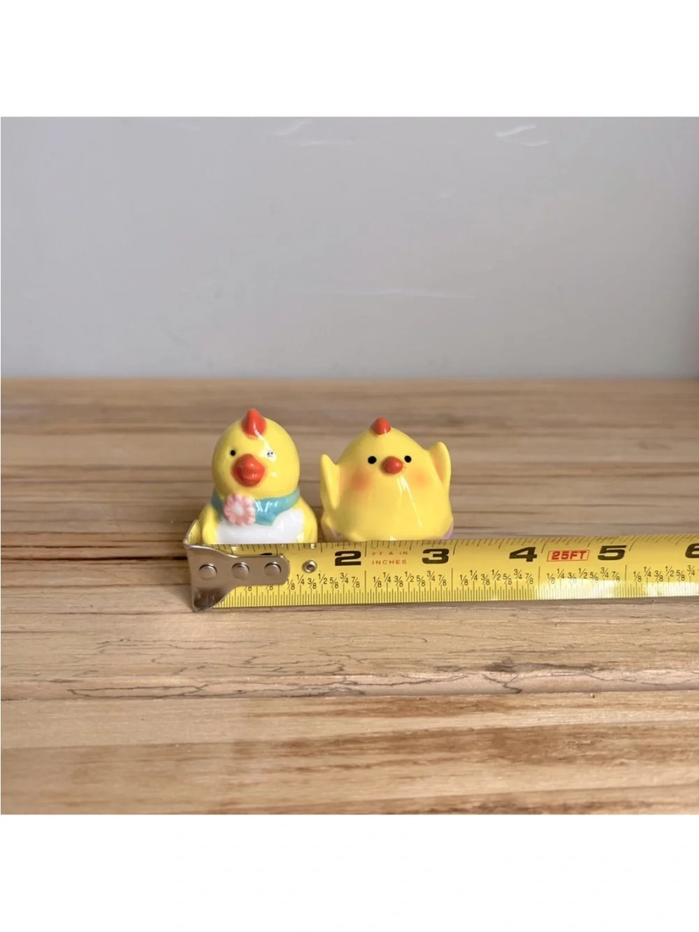 Anthropomorphic Easter Chicks salt and pepper shakers-NWOT